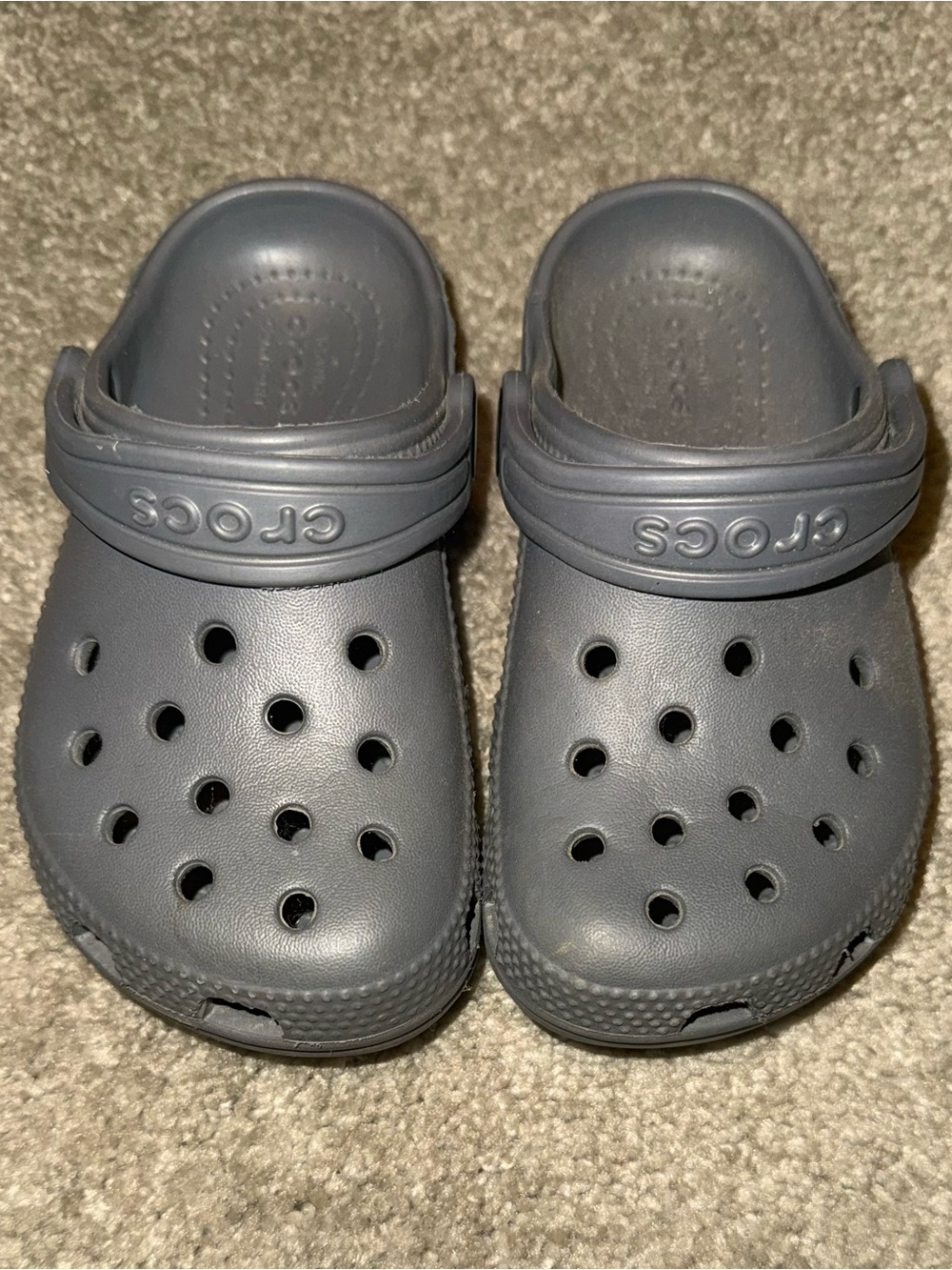 CROCS Kids Classic Clog in Charcoal Gray
